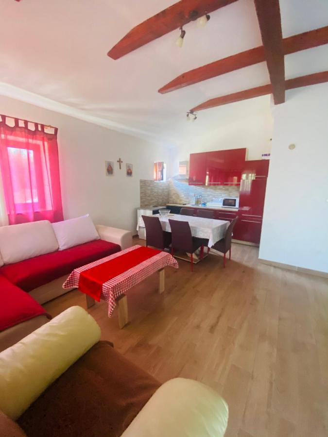 ستاريغغاد باكلينتسا Apartmani Janja المظهر الخارجي الصورة